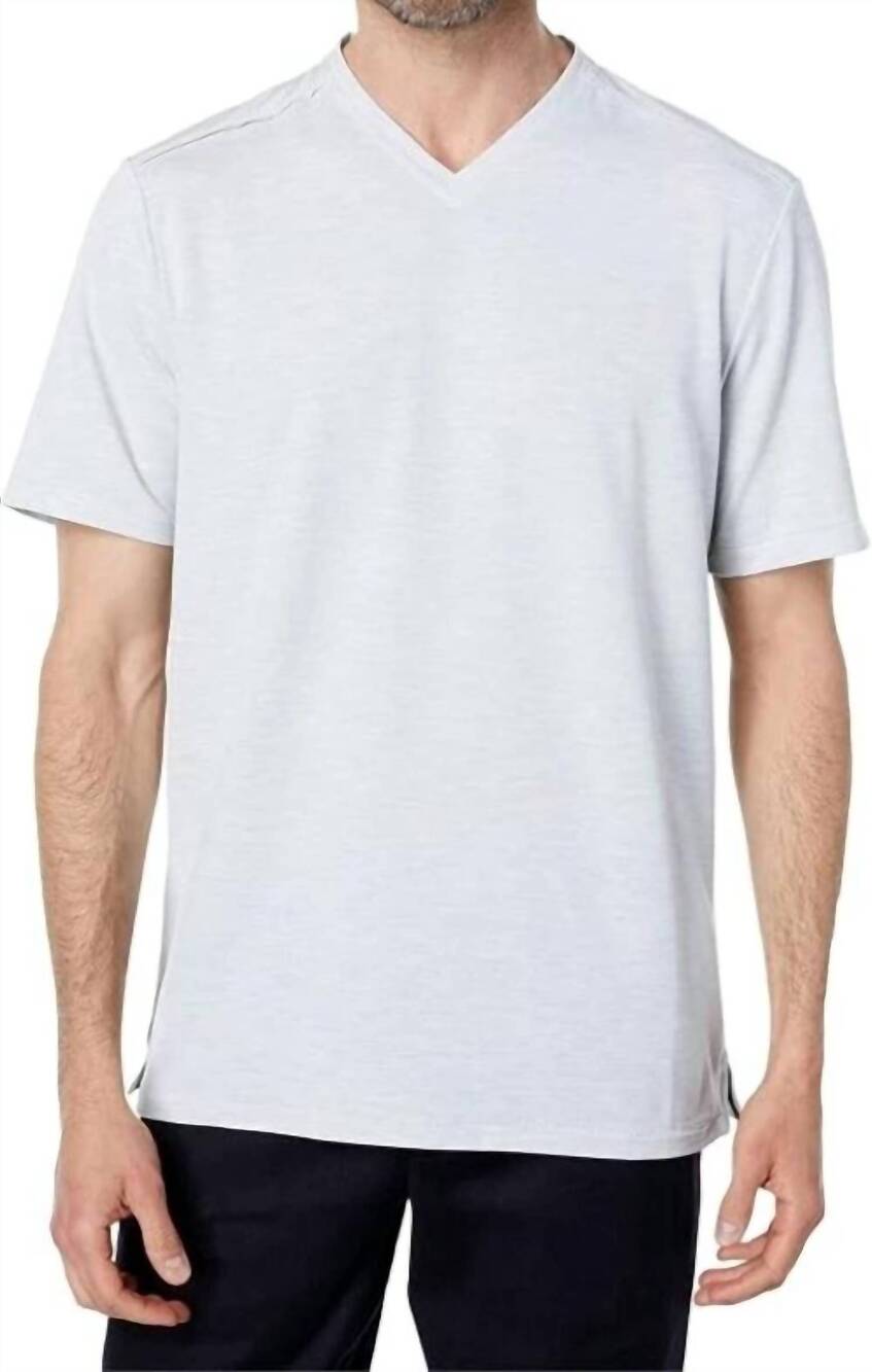 NEW TOMMY BAHAMA coasta vera v-neck short sleeve tee in turbulence